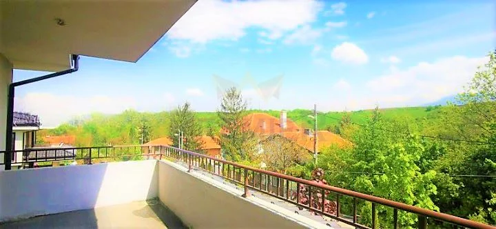 Еднофамилна двуетажна къща в гр.Банкя -  - снимка 5 - Имоти Премиер