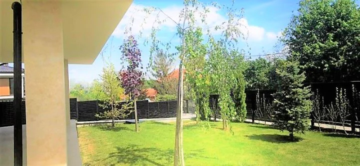 Еднофамилна двуетажна къща в гр.Банкя -  - снимка 7 - Имоти Премиер