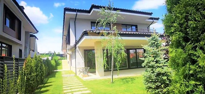 Еднофамилна двуетажна къща в гр.Банкя -  - снимка 8 - Имоти Премиер