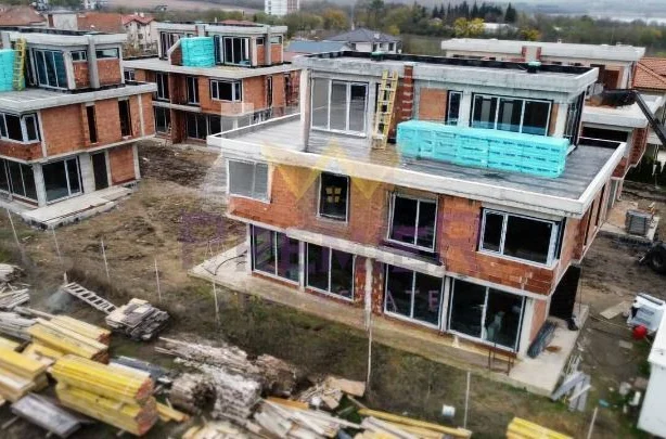 Агенция за недвижими имоти - Имоти Премиер - имот - 1101789, Цена: 275000 EUR