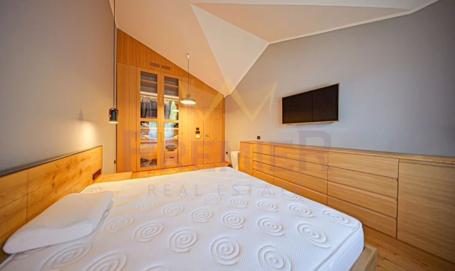 Еднофамилна къща с стилна архитектура и модерни дизайнерски решения в Бистрица - - снимка 15 - Имоти Премиер