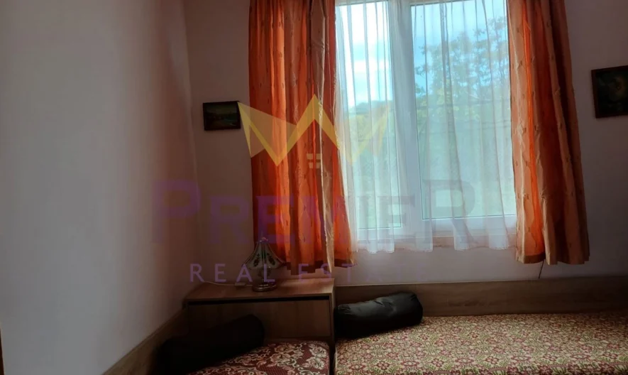 еднофамилна къща в град Шабла. -  - снимка 9 - Имоти Премиер