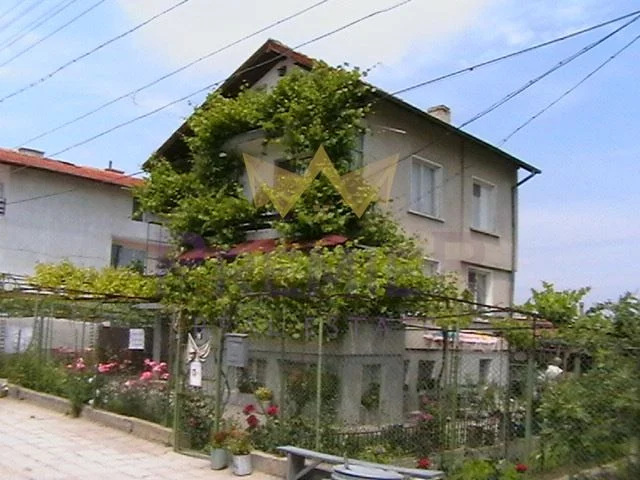 Еднофамилна Къща в курортно село Кранево - - снимка 1 - Имоти Премиер