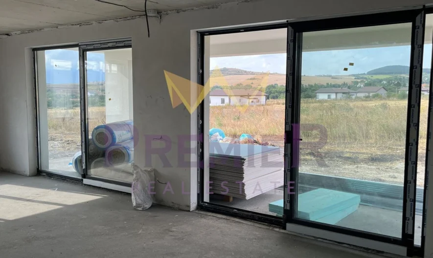 Еднофамилна къща в с. Хераково -  - снимка 8 - Имоти Премиер