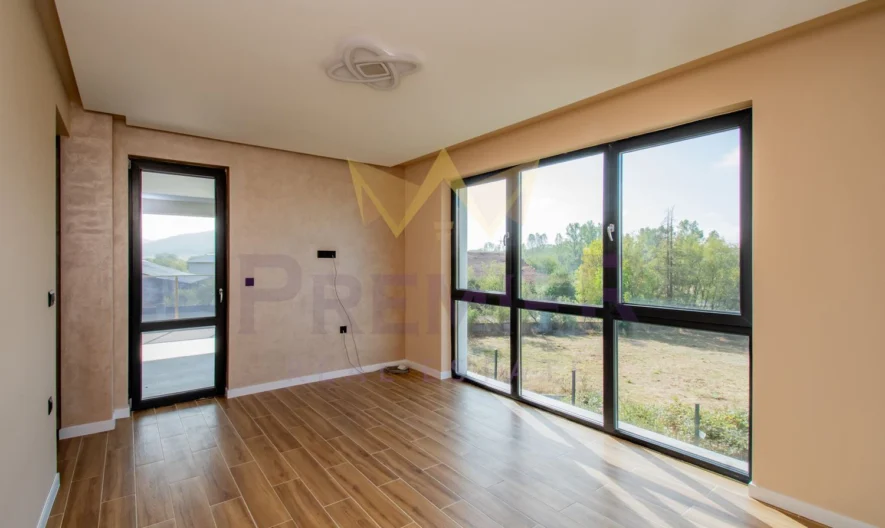 Еднофамилна къща в с. Осоица -  - снимка 10 - Имоти Премиер