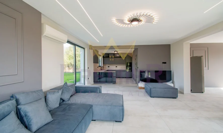 Еднофамилна къща в с. Осоица -  - снимка 6 - Имоти Премиер