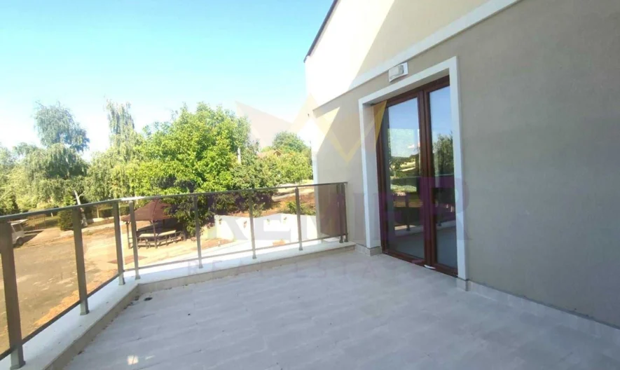 Еднофамилна Къща в Село Индже Войвода -  - снимка 10 - Имоти Премиер