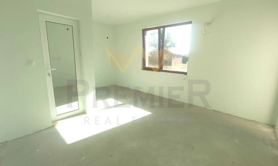 Еднофамилна Къща в Село Индже Войвода -  - снимка 9 - Имоти Премиер