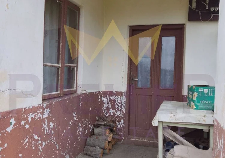 Еднофамилна къща в с.Изворово, област Добрич -  - снимка 13 - Имоти Премиер