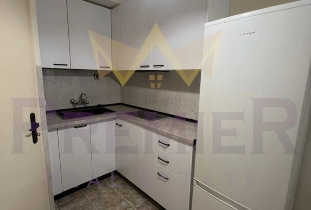 Агенция за недвижими имоти - Имоти Премиер - имот - 1220975, Цена: 450 EUR