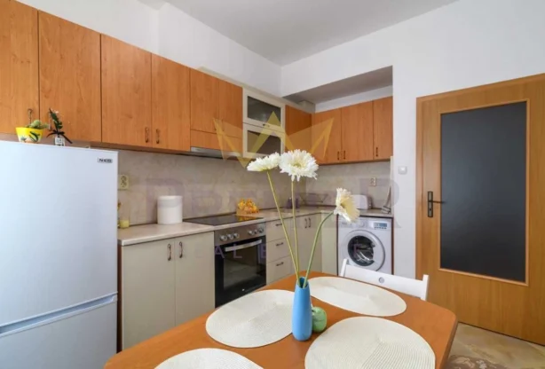 Агенция за недвижими имоти - Имоти Премиер - имот - 1090252, Цена: 562.4212 EUR