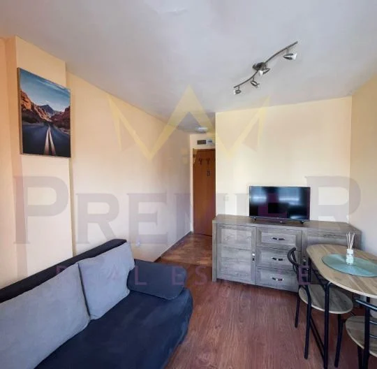 ЕДНОСТАЕН АПАРТАМЕНТ, ИДЕАЛЕН ЦЕНТЪР -  - снимка 1 - Имоти Премиер