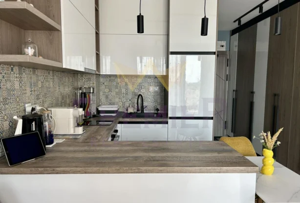 Агенция за недвижими имоти - Имоти Премиер - имот - 1185809, Цена: 360 EUR