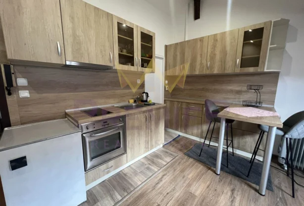 Агенция за недвижими имоти - Имоти Премиер - имот - 1175196, Цена: 380 EUR