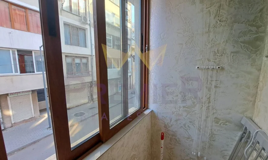 ЕДНОСТАЕН АПАРТАМЕНТ, КОЛХОЗЕН ПАЗАР - - снимка 5 - Имоти Премиер