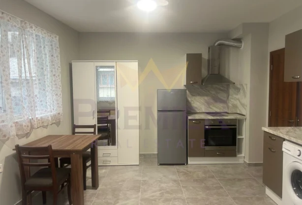 Агенция за недвижими имоти - Имоти Премиер - имот - 1231637, Цена: 350 EUR