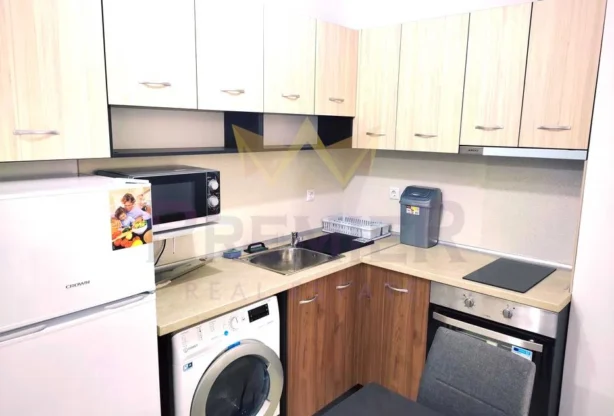 Агенция за недвижими имоти - Имоти Премиер - имот - 1038302, Цена: 409.0336 EUR