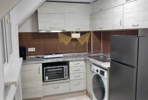 Агенция за недвижими имоти - Имоти Премиер - имот - 1181635, Цена: 390 EUR