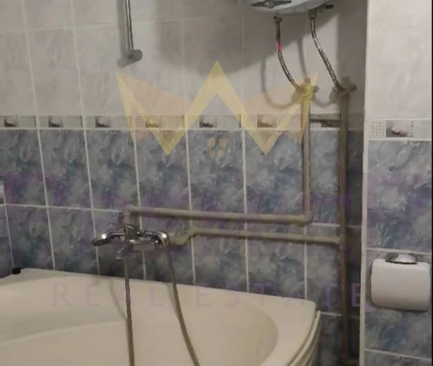 ЕДНОСТАЕН АПАРТАМЕНТ, СВ.СВ.КОНСТАНТИН И ЕЛЕНА - - снимка 4 - Имоти Премиер