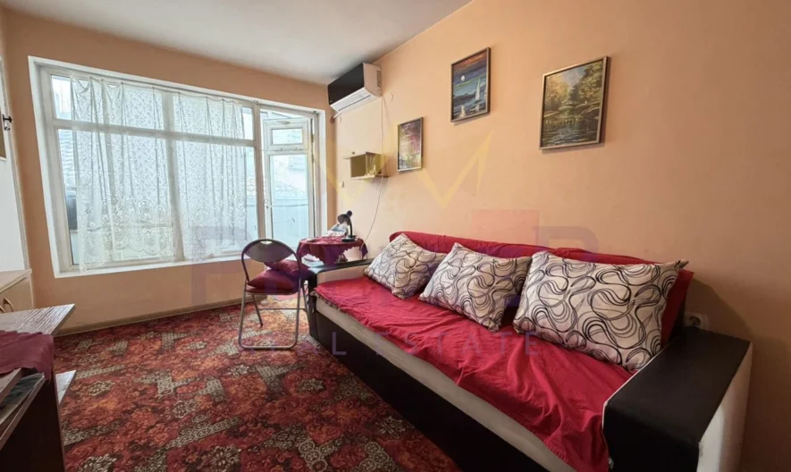 ЕДНОСТАЕН АПАРТАМЕНТ, ЦЕНТЪР - - снимка 1 - Имоти Премиер