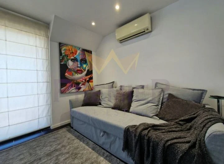 ЕДНОСТАЕН АПАРТАМЕНТ, ЦЕНТЪР - - снимка 5 - Имоти Премиер