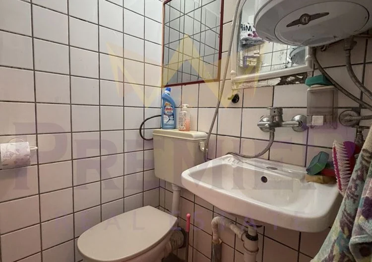 ЕДНОСТАЕН АПАРТАМЕНТ, ЦЕНТЪР - - снимка 5 - Имоти Премиер