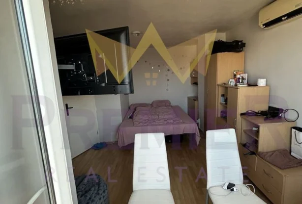 Агенция за недвижими имоти - Имоти Премиер - имот - 995281, Цена: 97000 EUR