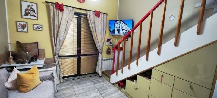 Едностаен апартамент в квартал Витоша , район Лозенец - - снимка 3 - Имоти Премиер