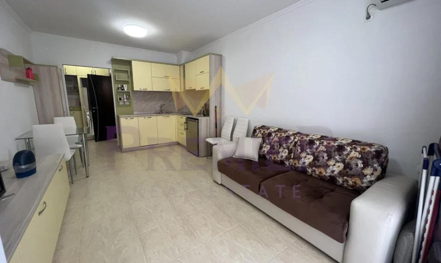 ЕДНОСТАЕН апартамент за инвестиция -  - снимка 1 - Имоти Премиер