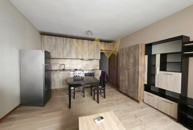 Агенция за недвижими имоти - Имоти Премиер - имот - 1238001, Цена: 350 EUR