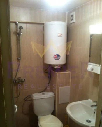 ЕДНОСТАЕН БАЗАР ЛЕВСКИ -  - снимка 6 - Имоти Премиер