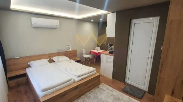 Агенция за недвижими имоти - Имоти Премиер - имот - 995475, Цена: 434.5982 EUR