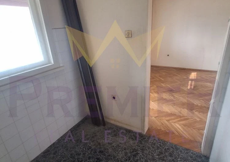 Едностайно жилище до Ботева градинка -  - снимка 6 - Имоти Премиер