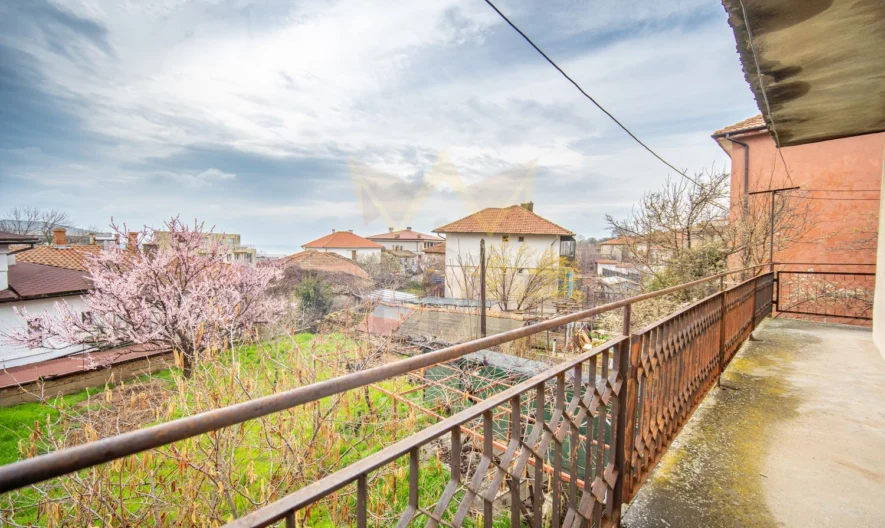 🏡 Ексклузивна триетажна къща с морска панорама в гр. Балчик 🌊 -  - снимка 21 - Имоти Премиер
