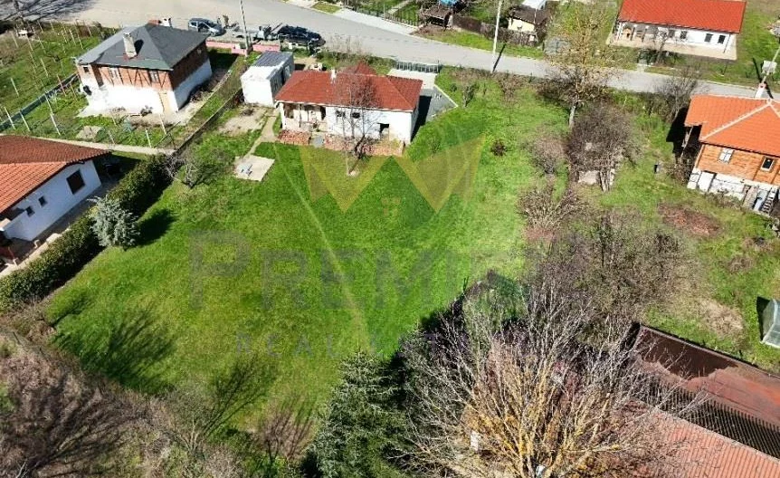 Ексклузивно – 3 дка имот с две къщи до река, в сърцето на Странджа -  - снимка 3 - Имоти Премиер