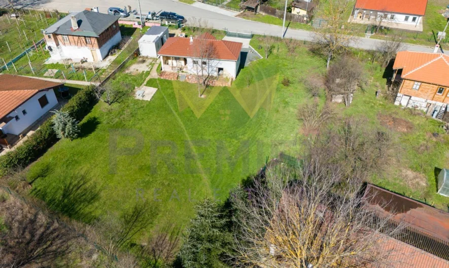 Ексклузивно – 3 дка имот с две къщи до река, в сърцето на Странджа -  - снимка 7 - Имоти Премиер