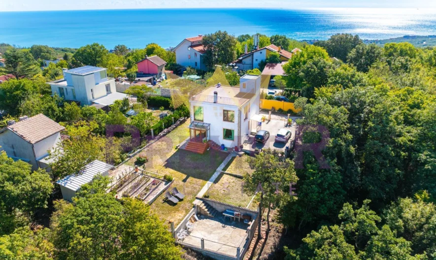 Ексклузивно: къща с 360° морска панорама и двор 630 кв.м – Перчемлията -  - снимка 16 - Имоти Премиер