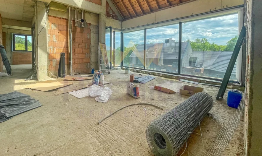 ЕКСКЛУЗИВНО ТОП КЪЩА с. ЗВЕЗДИЦА -  - снимка 14 - Имоти Премиер