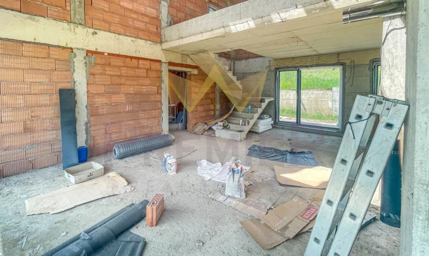 ЕКСКЛУЗИВНО ТОП КЪЩА с. ЗВЕЗДИЦА -  - снимка 16 - Имоти Премиер