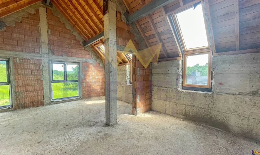 ЕКСКЛУЗИВНО ТОП КЪЩА с. ЗВЕЗДИЦА -  - снимка 23 - Имоти Премиер