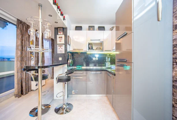 Агенция за недвижими имоти - Имоти Премиер - имот - 1103006, Цена: 114000 EUR