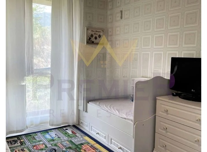 Elegant three-bedroom apartment in Malinova Dolina -  - snimka 8 - Imoti Premier