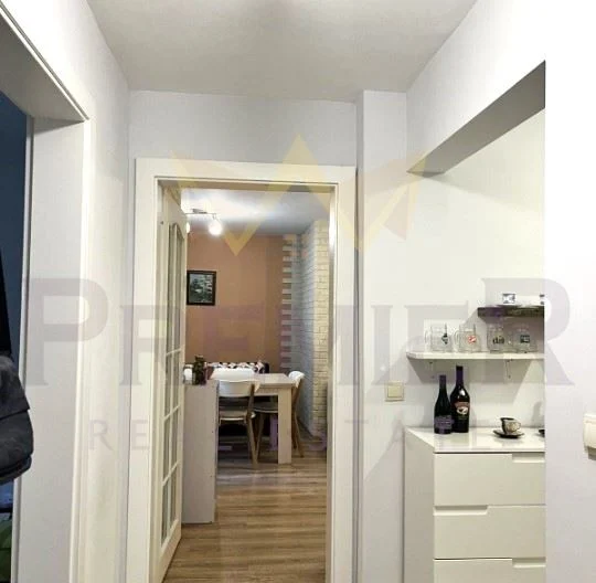 Елегантен двустаен апартамент с изключителна локация в кв. Бояна -  - снимка 7 - Имоти Премиер