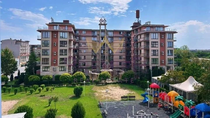 Елегантен и напълно обзаведен апартамент – к.к.Слънчев бряг -  - снимка 14 - Имоти Премиер