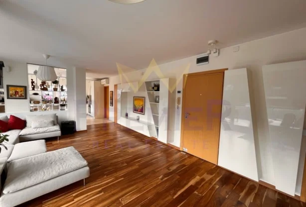 Агенция за недвижими имоти - Имоти Премиер - имот - 929013, Цена: 440000 EUR