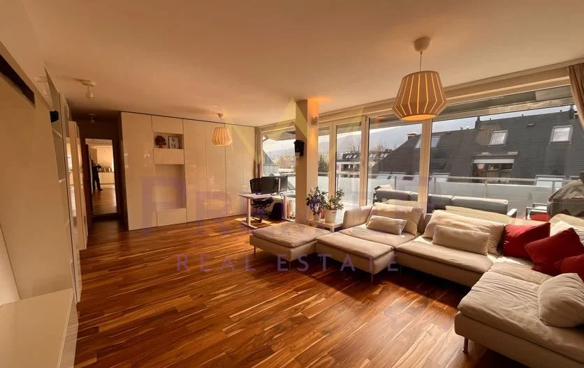 Елегантно обзаведен апартамент в затворен комплекс кв.Драгалевци - - снимка 3 - Имоти Премиер