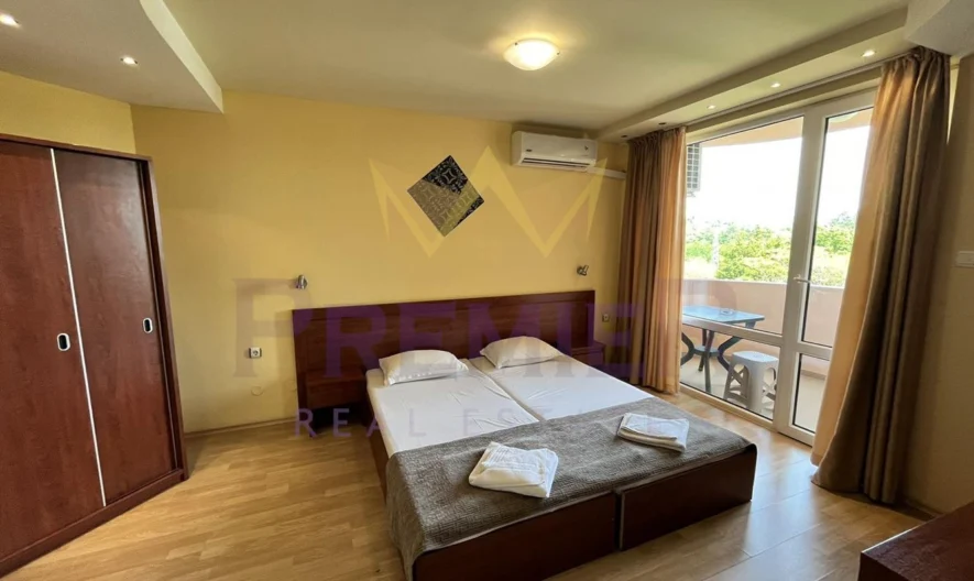 ESTABLISHED HOTEL IN THE TOWN OF BALCHIK! -  - snimka 10 - Imoti Premier