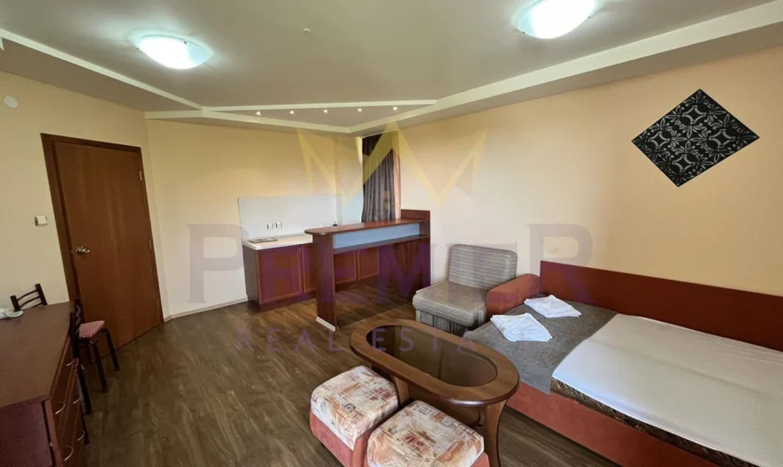 ESTABLISHED HOTEL IN THE TOWN OF BALCHIK! -  - snimka 13 - Imoti Premier
