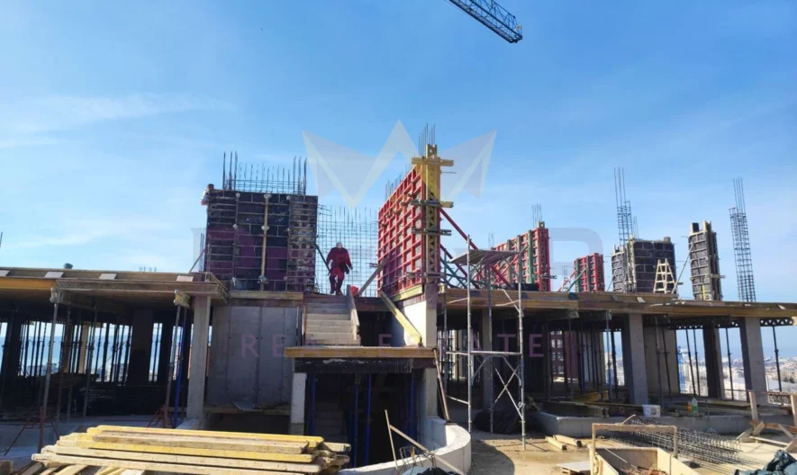 ЕТАЖ 1 – 3 стаен С ДВОР – КВ. БРИЗ, ВАРНА -  - снимка 4 - Имоти Премиер