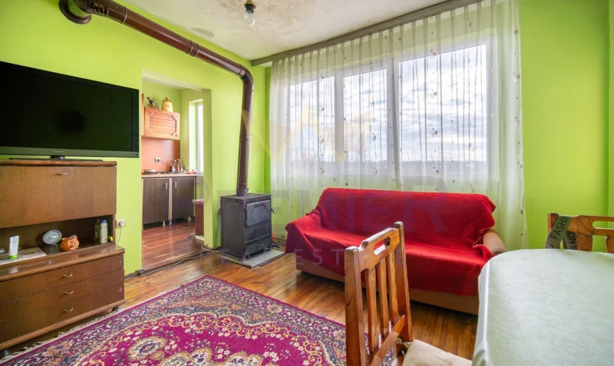 Етаж от Къща -  - снимка 1 - Имоти Премиер